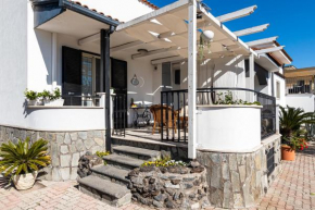 B&B VESUVIAN STONE